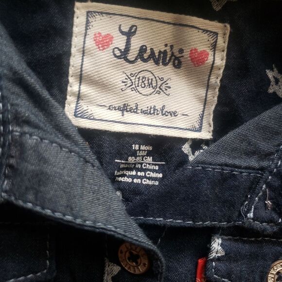 Levis | Star print tied shirt - size 18M - Picture 2 of 3